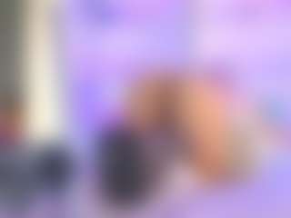 Chiara Lewis's Live Sex Cam Show