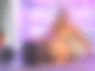 Chiara Lewis's Live Sex Cam Show