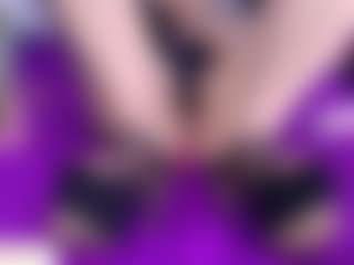karlarodriguez1 MILF webcam performer live streaming