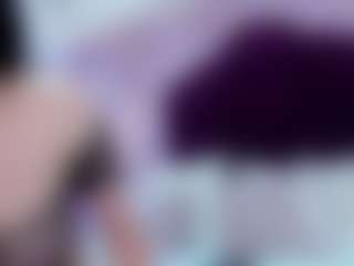 Live cam show with lunabloomm - New Lovense on SinfulBabes