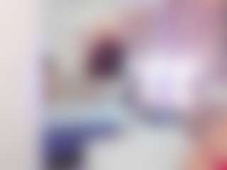 lunabloomm's Live Sex Cam Show