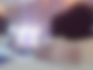 Live cam show with lunabloomm - Facial on Camiplay Live