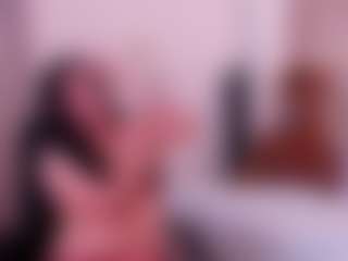 lunabloomm's Live Sex Cam Show
