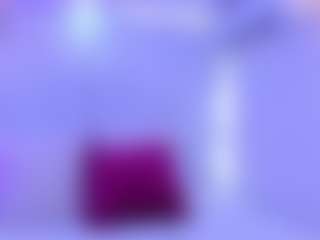 Live cam show with lunabloomm - Big Nipples on hrnylive.com