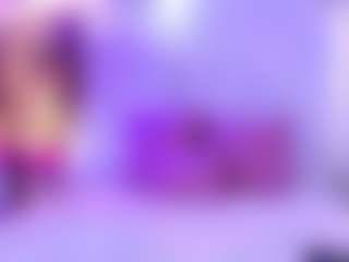 lunabloomm's Live Sex Cam Show
