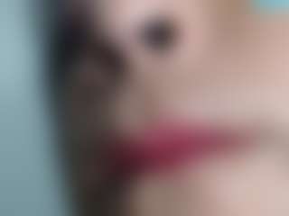 Live cam show with rosaMARAVILLA2 - Tease on Cam Slut