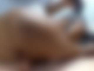 Live cam show with Edible86 - Black Middle Aged on Cam Slut