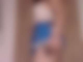 EmmaStinsen's Live Sex Cam Show