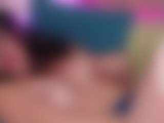 EmmaStinsen's Live Sex Cam Show