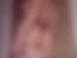 EmmaStinsen's Live Sex Cam Show