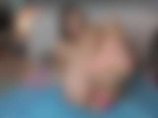 alannarussell's Live Sex Cam Show