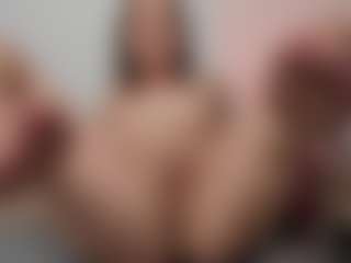 Live cam show with alannarussell - Fuck Machine on Streamer API