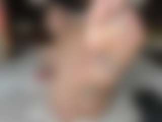 alannarussell's Live Sex Cam Show