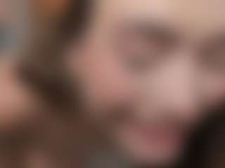 alannarussell's Live Sex Cam Show