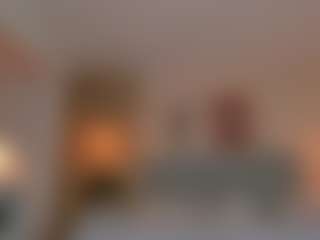 alannarussell's Live Sex Cam Show