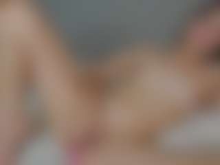alannarussell's Live Sex Cam Show