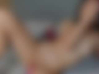 alannarussell's Live Sex Cam Show