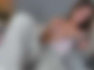 Live cam show with alannarussell - Upskirt on StripNow