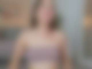 alannarussell's Live Sex Cam Show