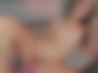 alannarussell's Live Sex Cam Show