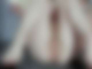 AriellaSxy's Live Sex Cam Show