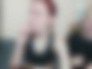 Live cam show with AriellaSxy - Upskirt on Camiplay Live