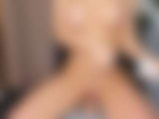 Live cam show with Eire-Spencer - MILF on Camsoda