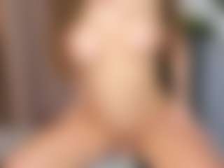Live cam show with Eire-Spencer - Lush on Latina Girls