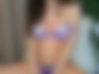 Eire-Spencer MILF webcam performer live streaming