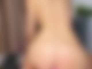 Live cam show with Eire-Spencer - Ass Bouncing on Chatstar