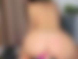 Live cam show with Eire-Spencer - Petite on Streamer API