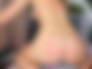 Live cam show with Eire-Spencer - Deepthroat on camtv