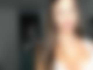Show en direct avec Eire-Spencer - Brown Hair Toys sur Camsoda