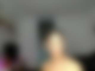 Live-Cam-Show mit Eire-Spencer - Brown Hair auf Camsoda
