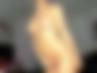 Live cam show with Eire-Spencer - Latina Petite on Streamer API