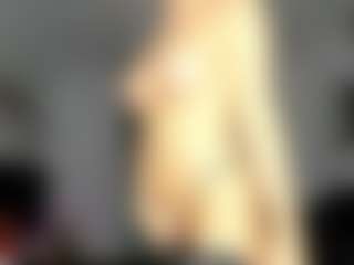 Live cam show with Eire-Spencer - Fetish MILF on CamClone