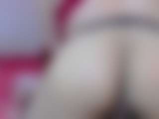Live cam show with FemCupid - Black Hair on Camiplay Live