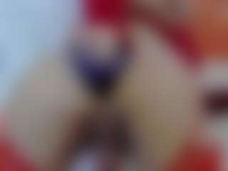 Live cam show with FemCupid - Smoking on Camiplay Live