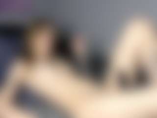 Live cam show with Sofia - Blonde Hair Fetish on Hubzter Live