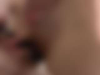 Live cam show with KeiraHarkenreader - Body Massage on Nude Live Now