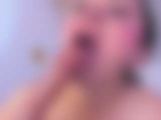 Live cam show with lunaasantamaria - Hairy Pussy on Sweet Sext