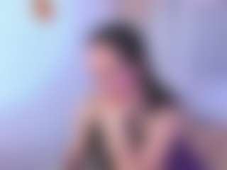 Live cam show with lunaasantamaria - Facial Piercings on Hubzter Live