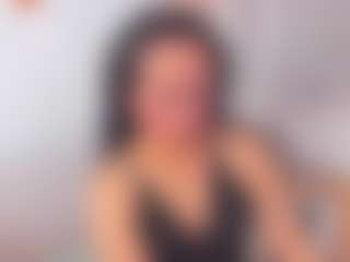 Live cam show with lunaasantamaria - Strip MILF on Camming Site