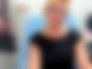 Live cam show with LunaxFantasy - Cougar on Hubzter Live