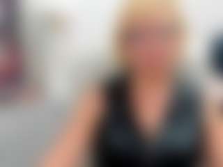 Live cam show with LunaxFantasy - Mature on Camsoda.co