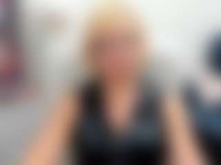 LunaxFantasy's Live Sex Cam Show
