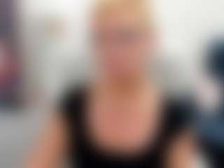 Live cam show with LunaxFantasy - Blondie on xheatlive.com
