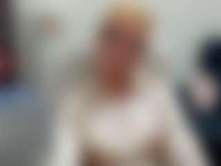 LunaxFantasy's Live Sex Cam Show