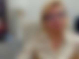 LunaxFantasy's Live Sex Cam Show