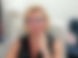 Live cam show with LunaxFantasy - Blondie on Camsoda